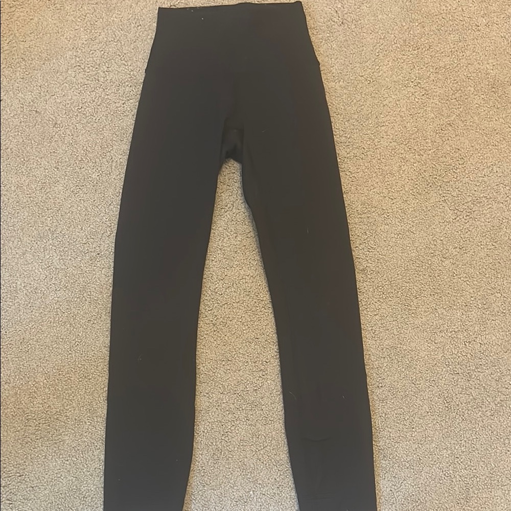 Black Lululemon leggings 28inch wunder train